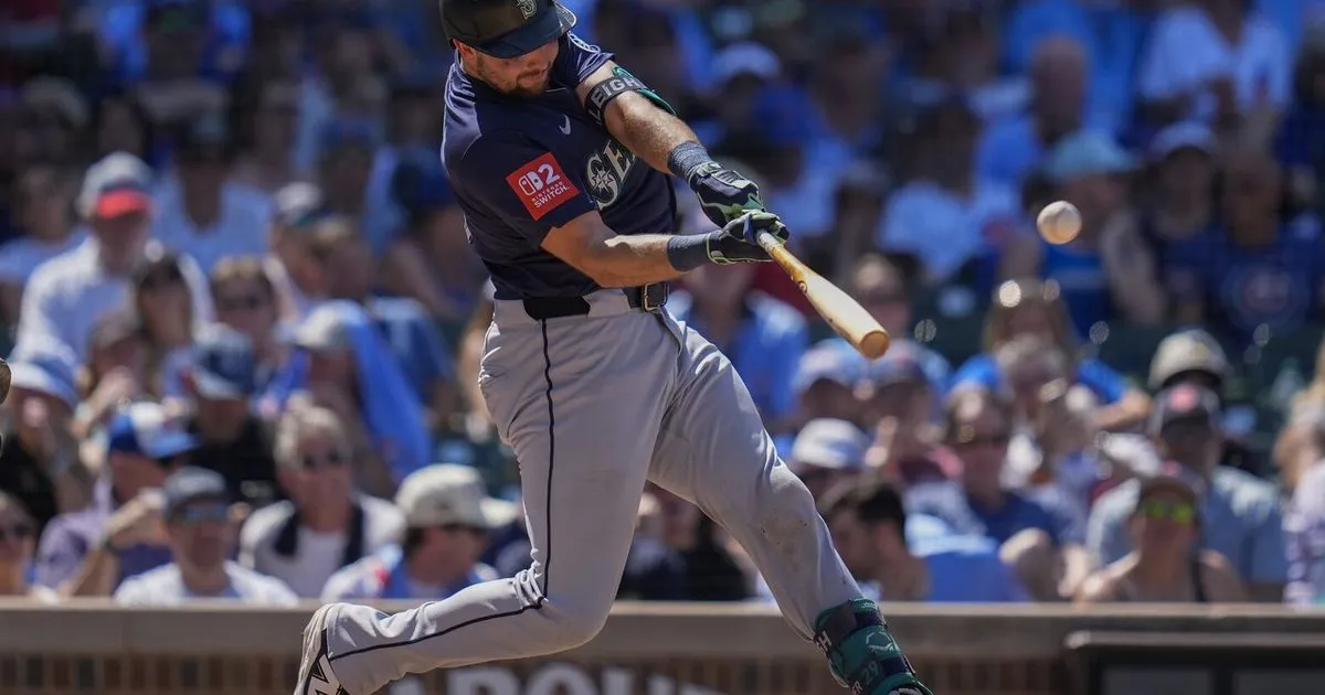 Cal Raleigh Memukul Dua Homer Saat Mariners Bangkit Kalahkan Cubs