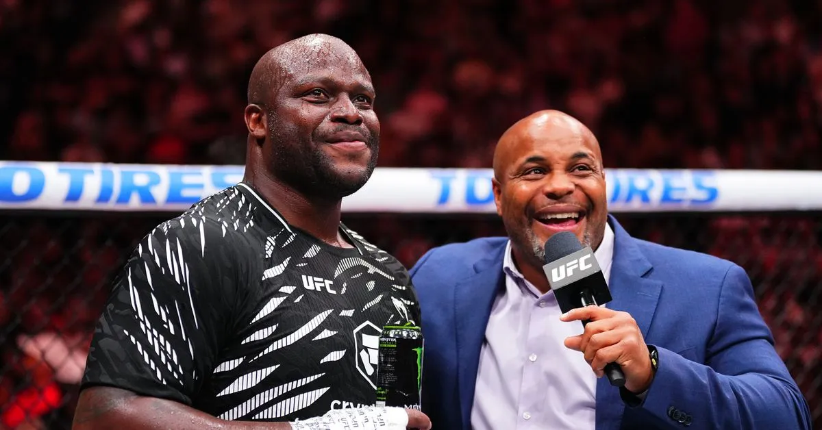 Derrick Lewis Jelaskan Selebrasi Buang Air Kecil Pasca-Pertarungan di UFC Nashville: ‘Persetan Mereka’
